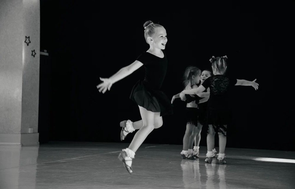 Alkor Dance stage competition performance